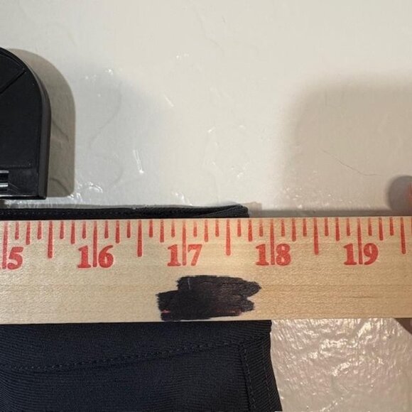 Lululemon Pants Mens 34 Black ABC 5 Pocket Slim Stretch Commuter Tapered Tech - Picture 6 of 7